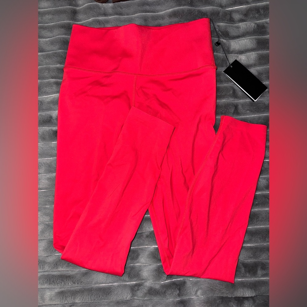 UNRL Women's Red Leggings